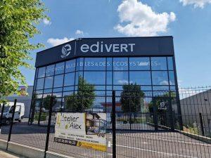 Enseigne lettres découpées Marseille