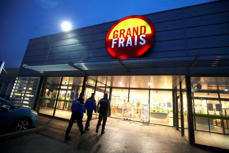 Enseigne lumineuse éclairée Marseille