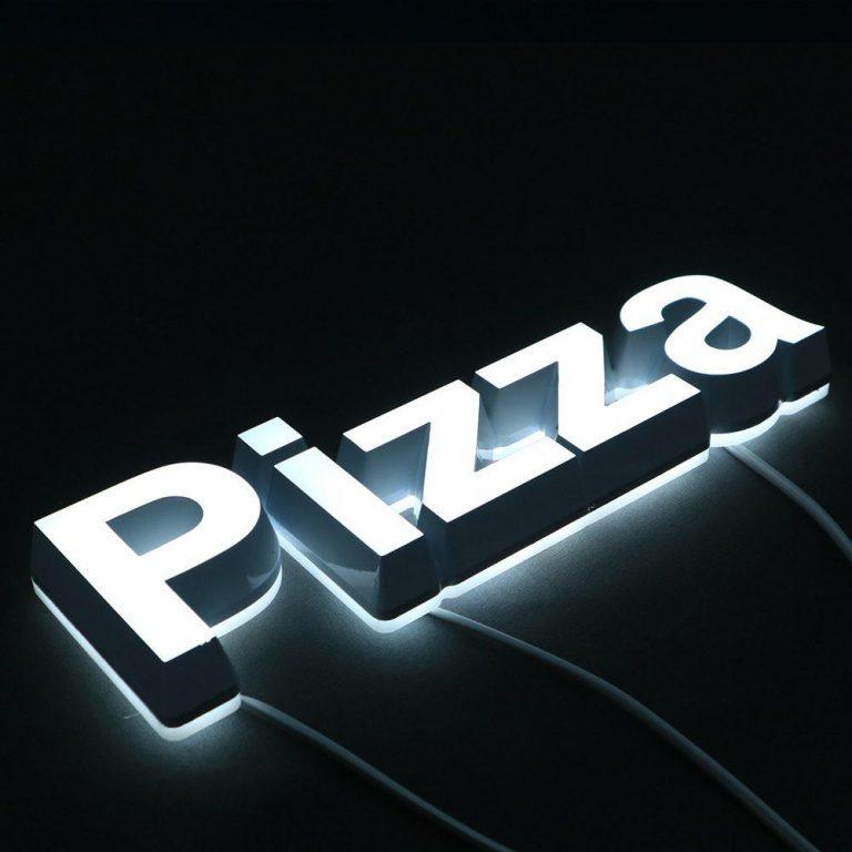 Enseigne lumineuse de pizzeria Marseille