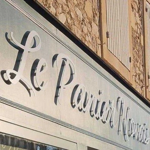 Enseigne "Le panier Novais" Marseille