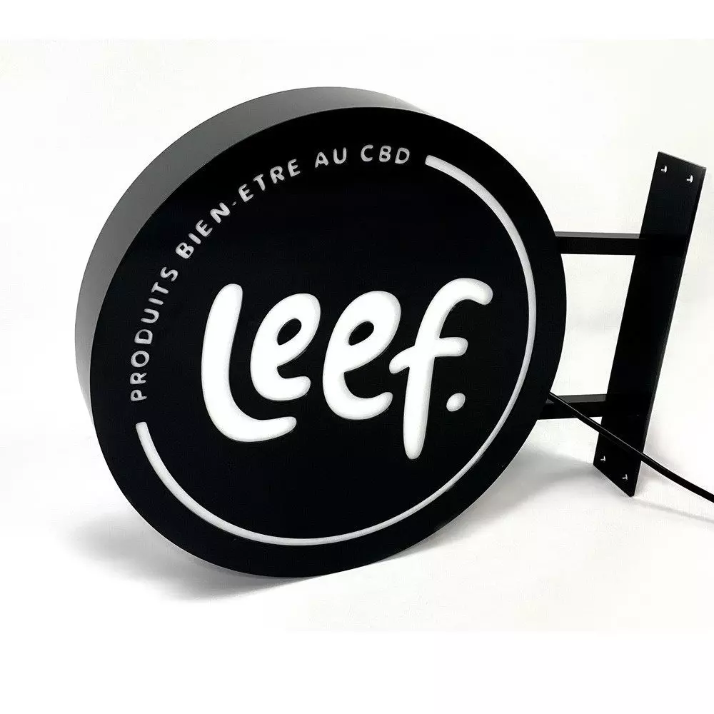Enseigne "Leef" Marseille